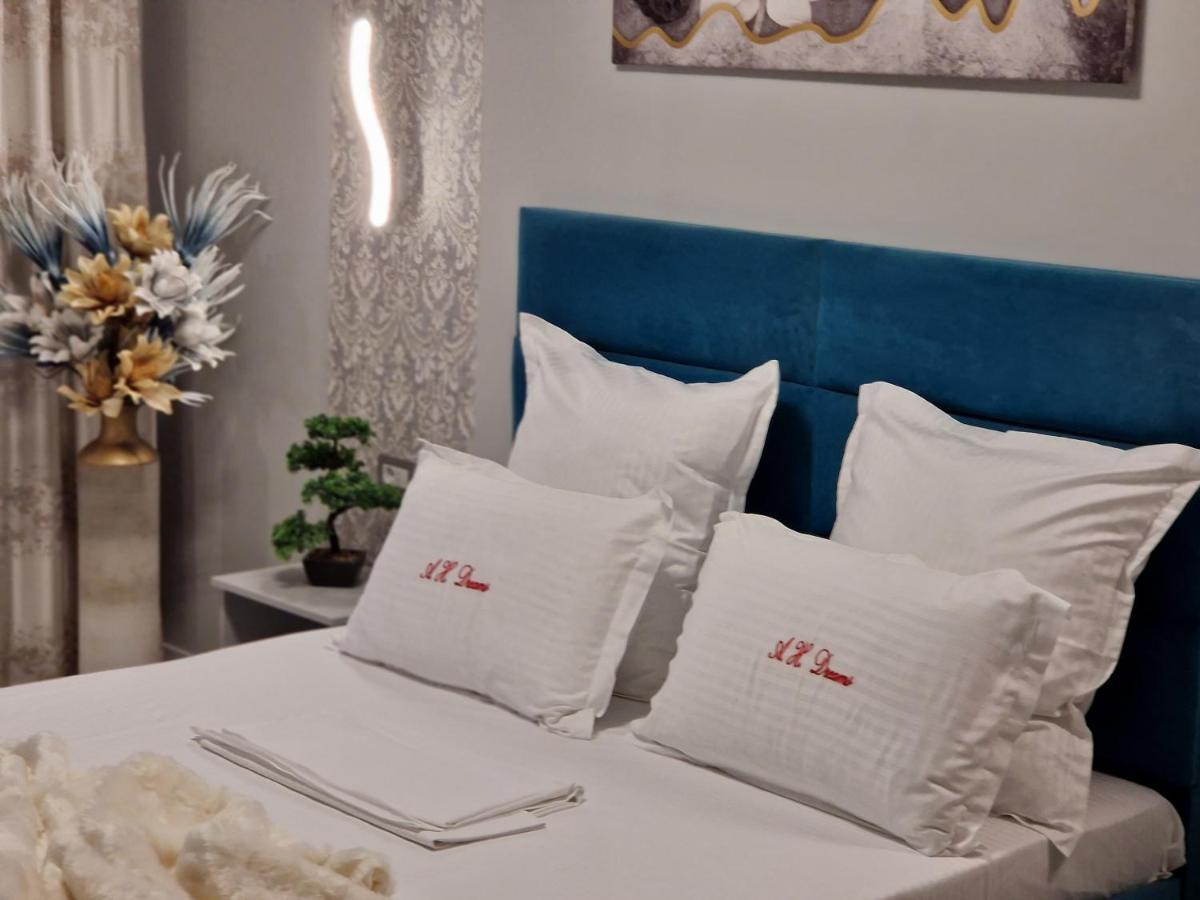 Alecsa 2 Luxury Apartament *